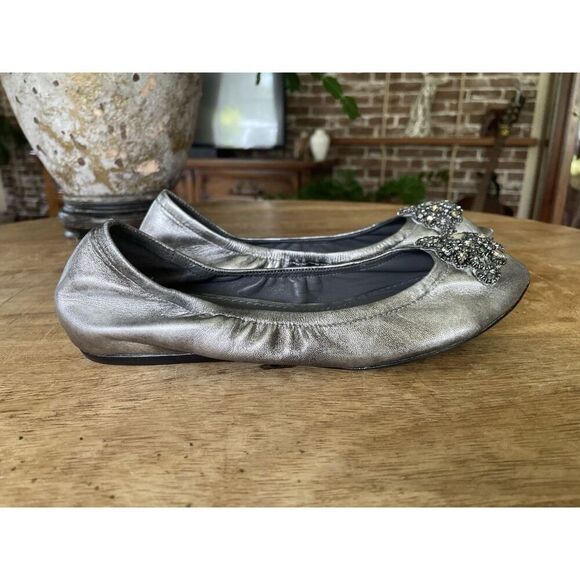 Vera Wang Embellished Silver Leather Peep Toe Ballet Flats 7.5 M Vero Cuoio - Picture 2 of 7